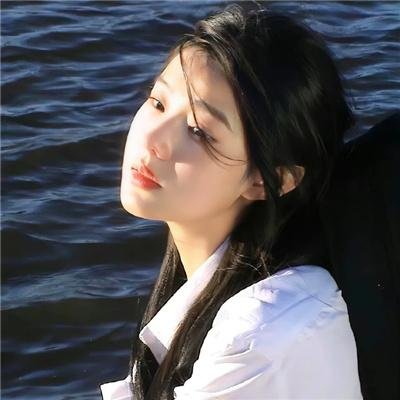 蕾蒙娜和姐姐